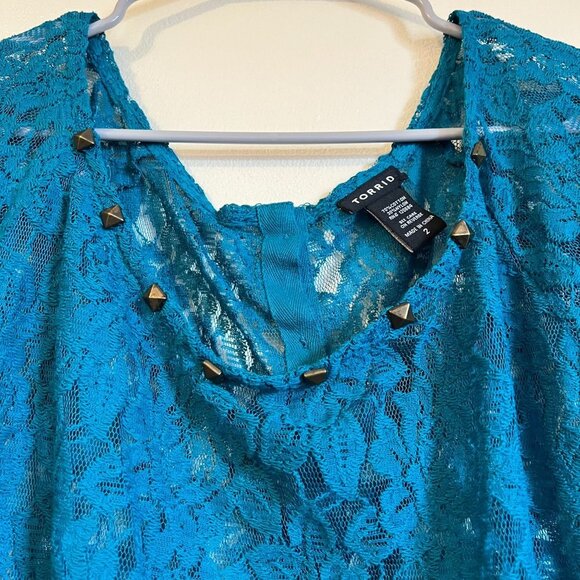 Torrid blouse womens teal color, all lace, size 2(SALE) - Picture 2 of 11